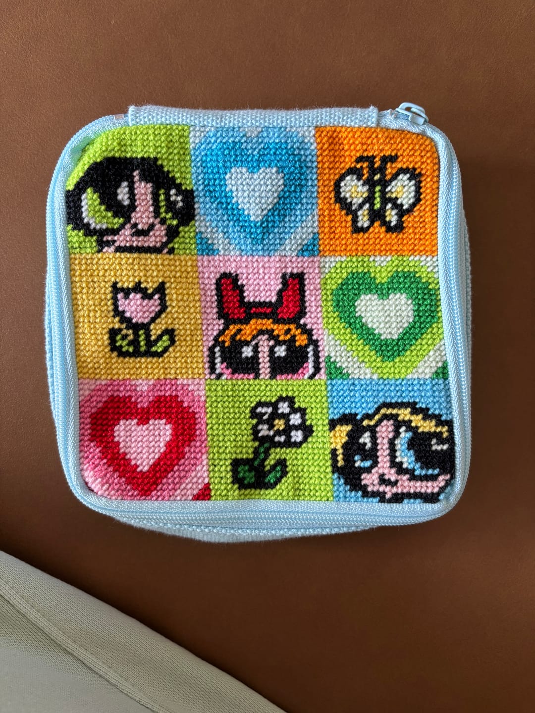 Customer photo review of PERFECT GIRL FORMULA - Needlepoint Pouch Kit