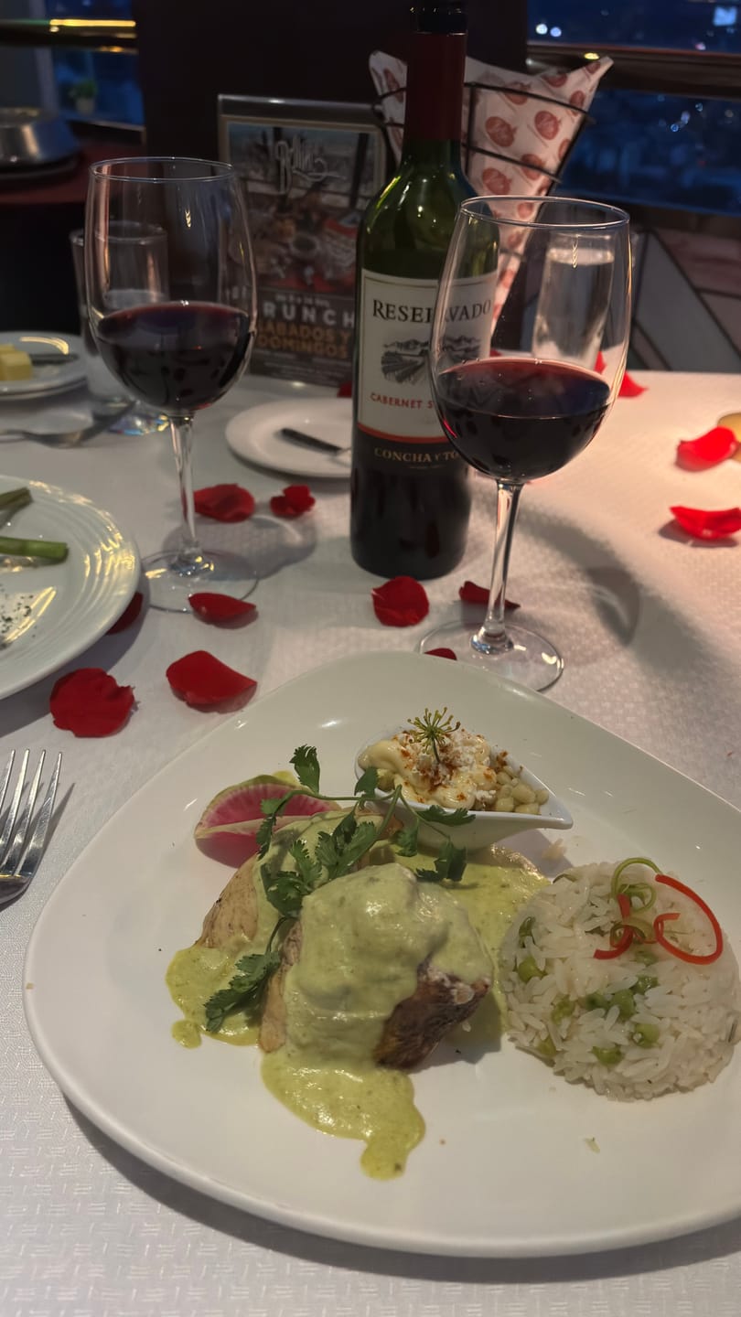 Customer photo review of Cena Romántica