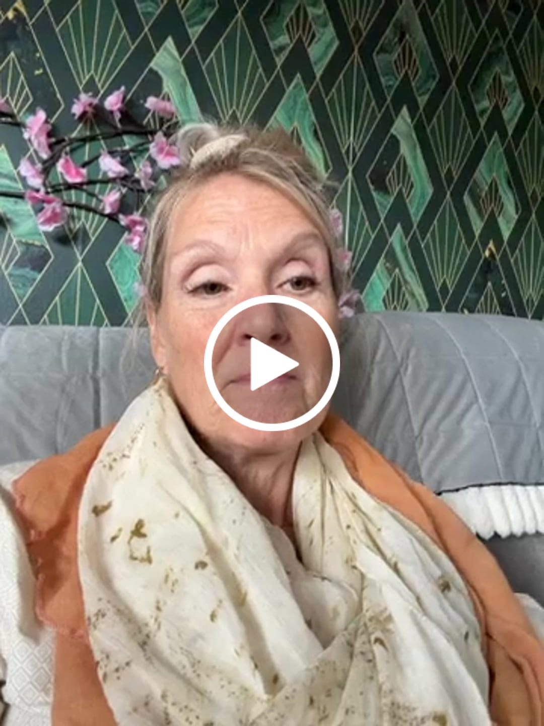 Customer video review of Rechargeable Anti Bark Training Collar - Sound & Vibration - No Shock