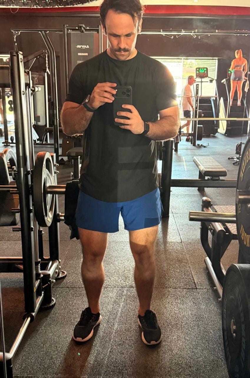Customer photo review of Training Sport Tee - Oxford Gray