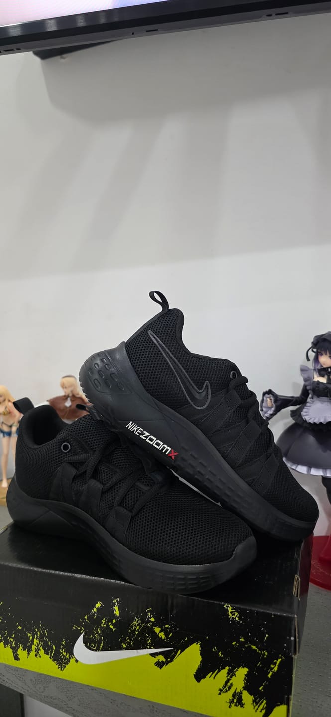 Customer photo review of Paq 6 Pares Tenis Zoom Negro Total 22/25.5