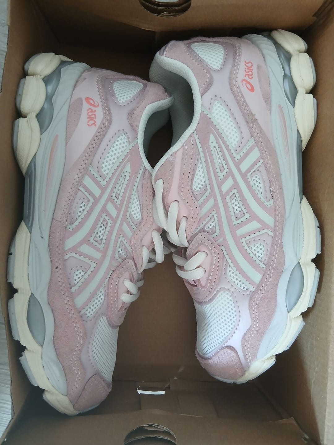Customer photo review of Gel-NYC Grey Cream