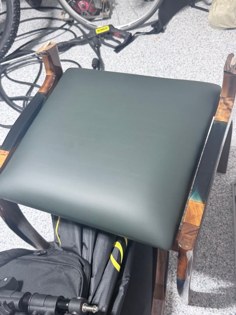Customer photo review of Seawavetable Ocean Inlay Wood Accent Chair