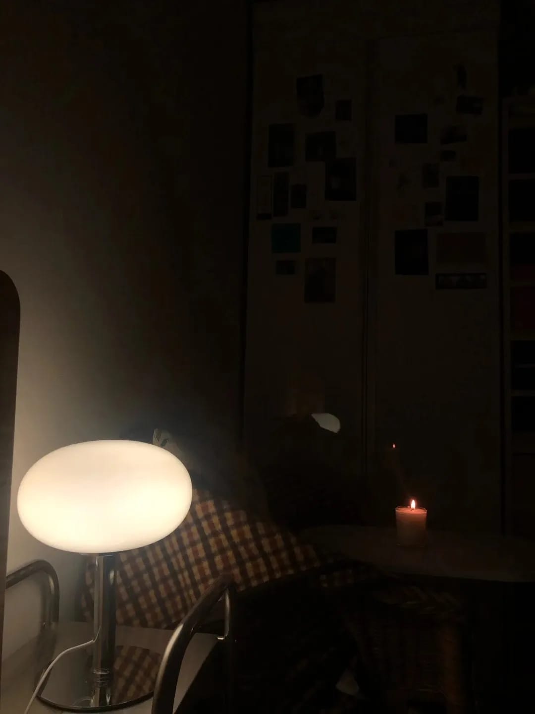 Customer photo review of Pink Glass Table Lamp for Bedside, Iron Base, 22 × 29 cm