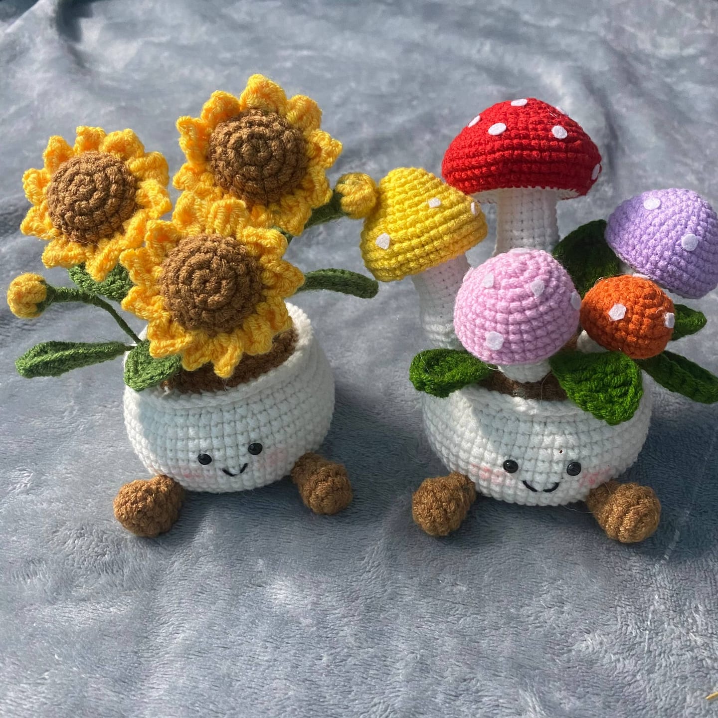 Customer photo review of Crochet Flower Pot – Handmade Cute Desk Decor  Forever Flowers Gift