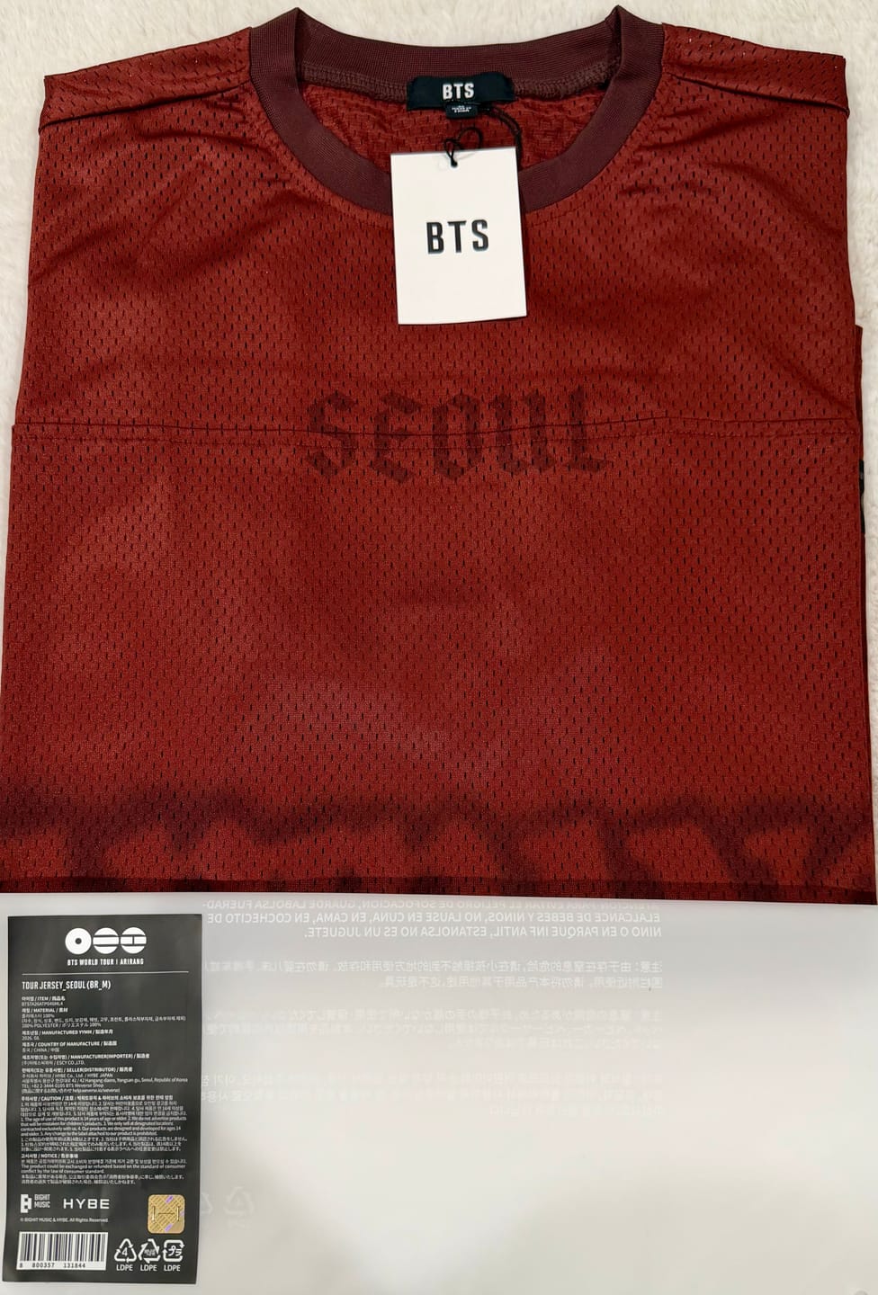 Customer photo review of BTS - ARIRANG WORLD TOUR OFFICIAL COMMEMORATIVE MD TOUR JERSEY SEOUL