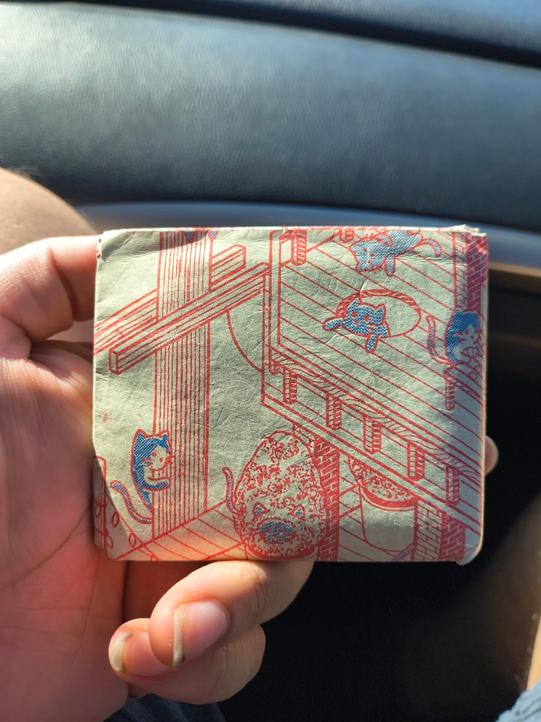 Customer photo review of Cat Bar