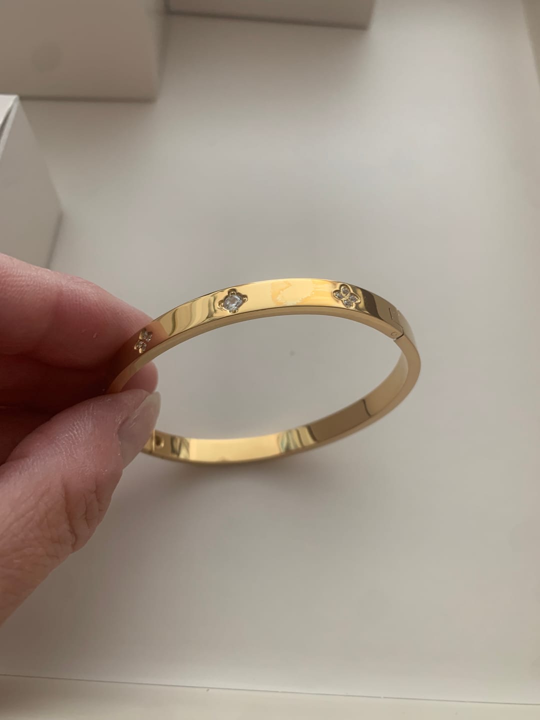 Customer photo review of Gold Clover Bangle