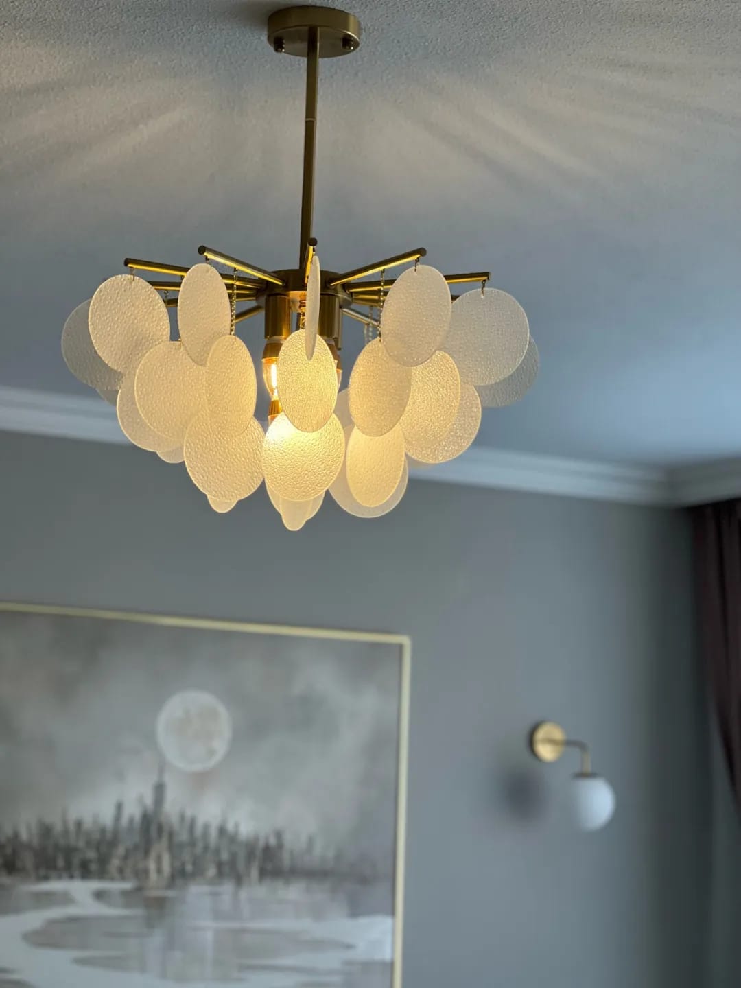 Customer photo review of Gold Chandelier for Entryway, Light-Refracting Discs, 50-80 cm