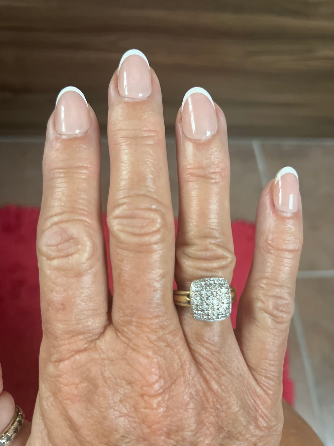 Customer photo review of Parisian Oval