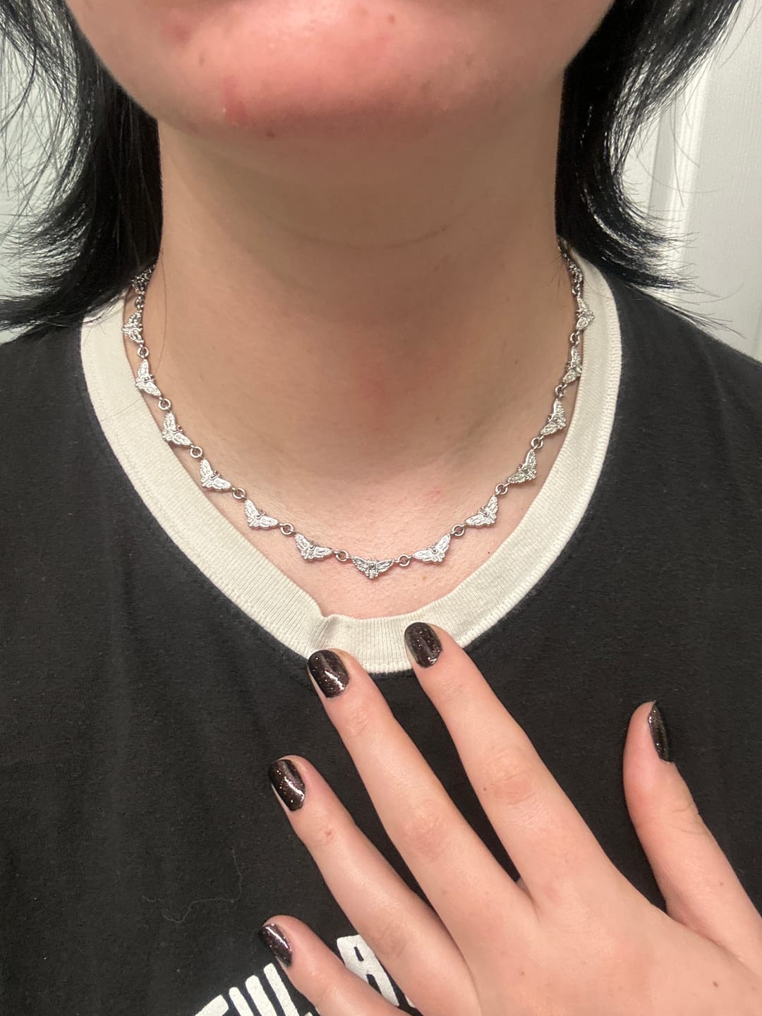 Customer photo review of MOTH CHOKER
