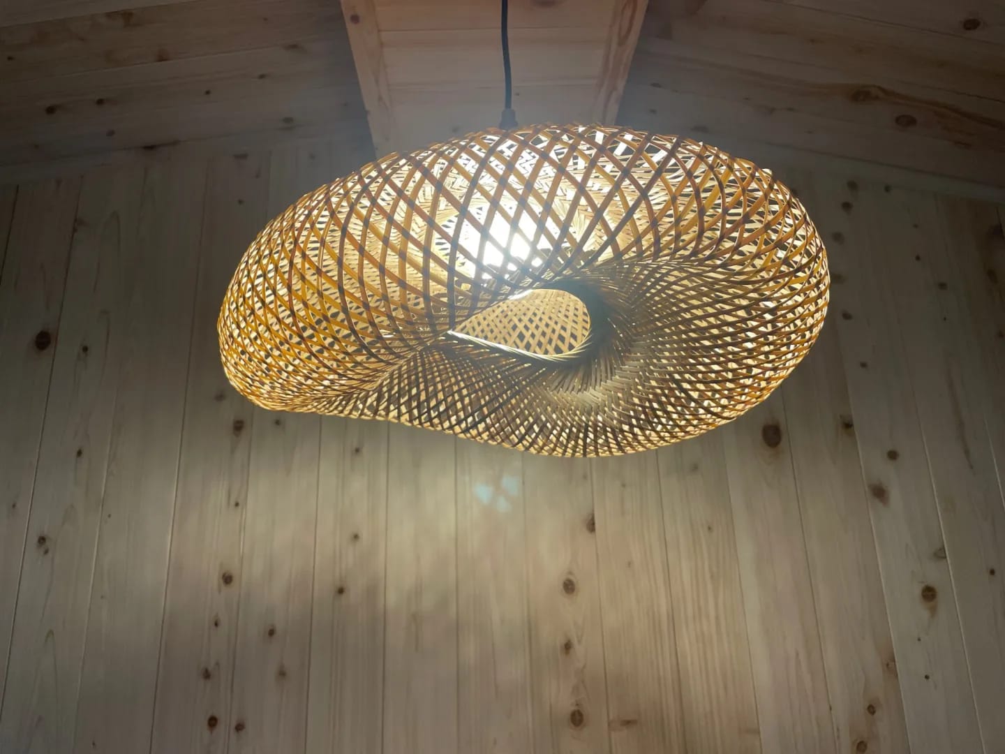 Customer photo review of Wood Pendant Light for Living Room, Braided Design, 60 cm