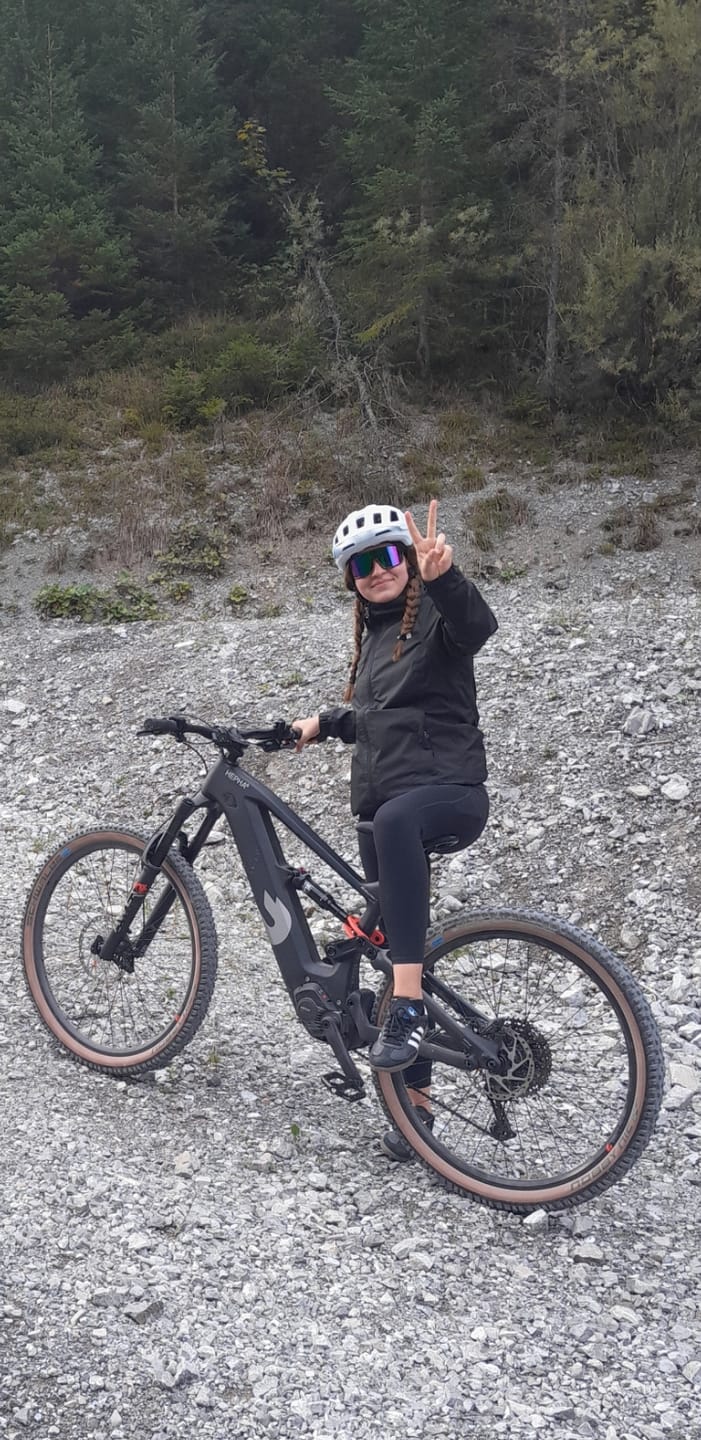 Customer photo review of All Mountain 7 Carbon Limited / High Step / Black / M(44cm)-Used