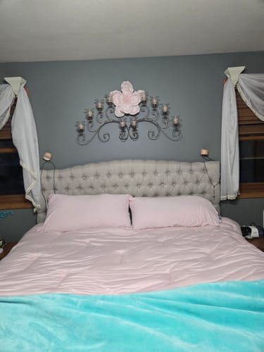 Customer photo review of MarshMellow Comforter