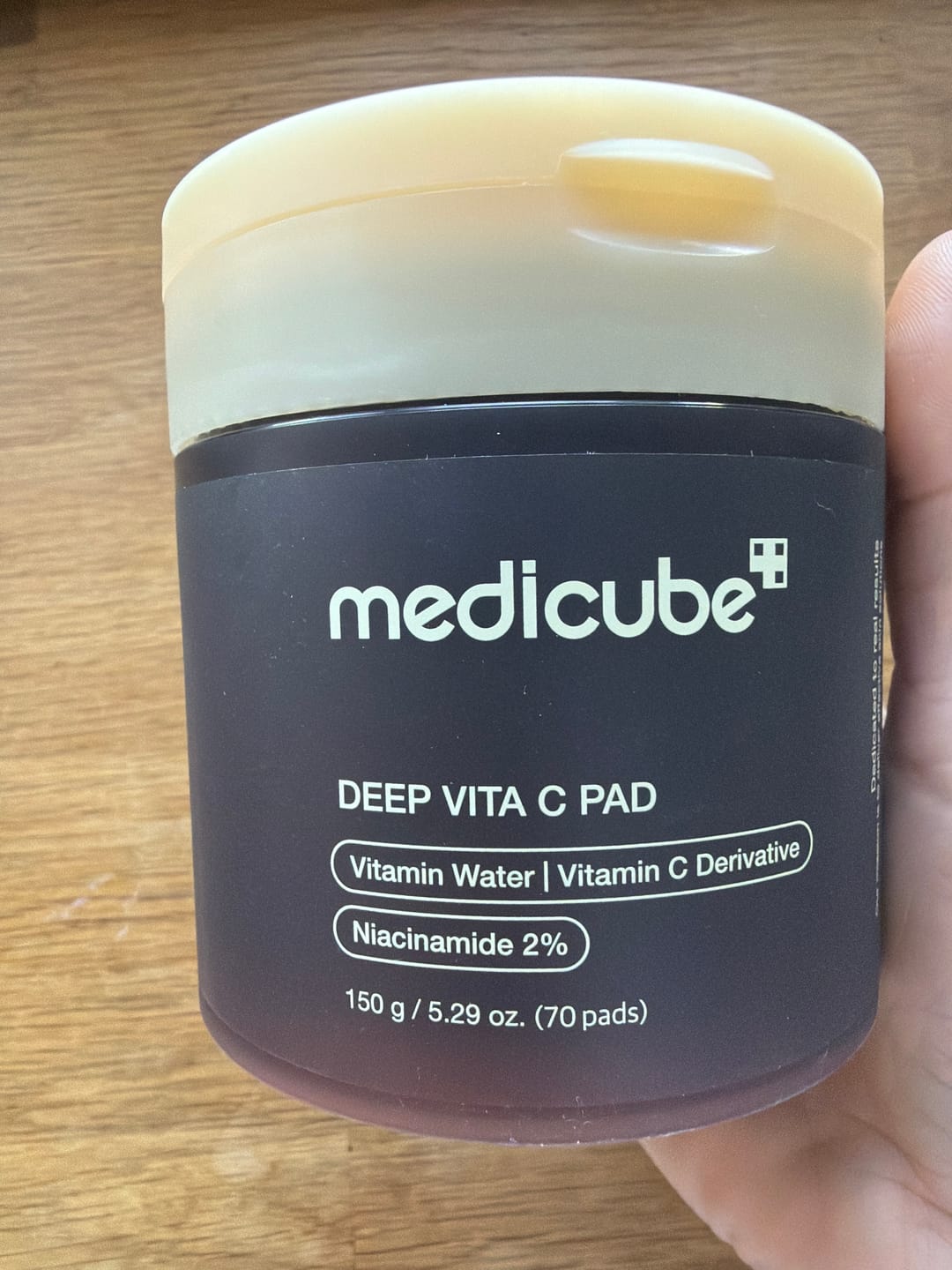 Customer photo review of Balinoši spilventiņi sejai ar C vitamīnu Medicube Deep Vita C Pad
