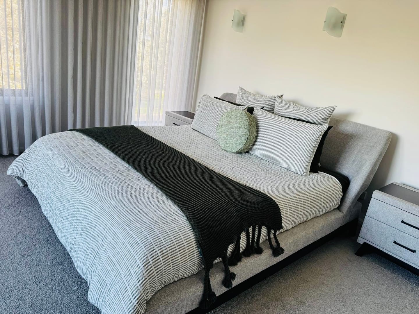 Customer photo review of Arizona Bed