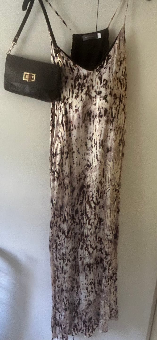 Customer photo review of Kiki Clutch