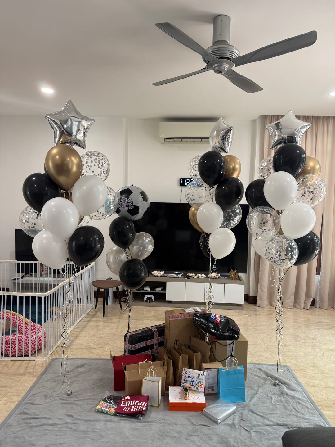 Customer photo review of Bubble Soccer Balloons