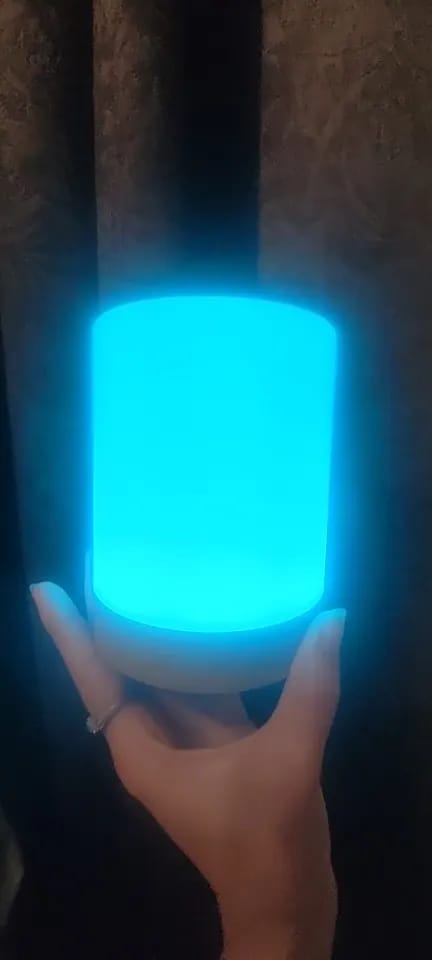 Customer photo review of Colour-Changing Table Lamp for Bedside, Remote Control, 12 cm