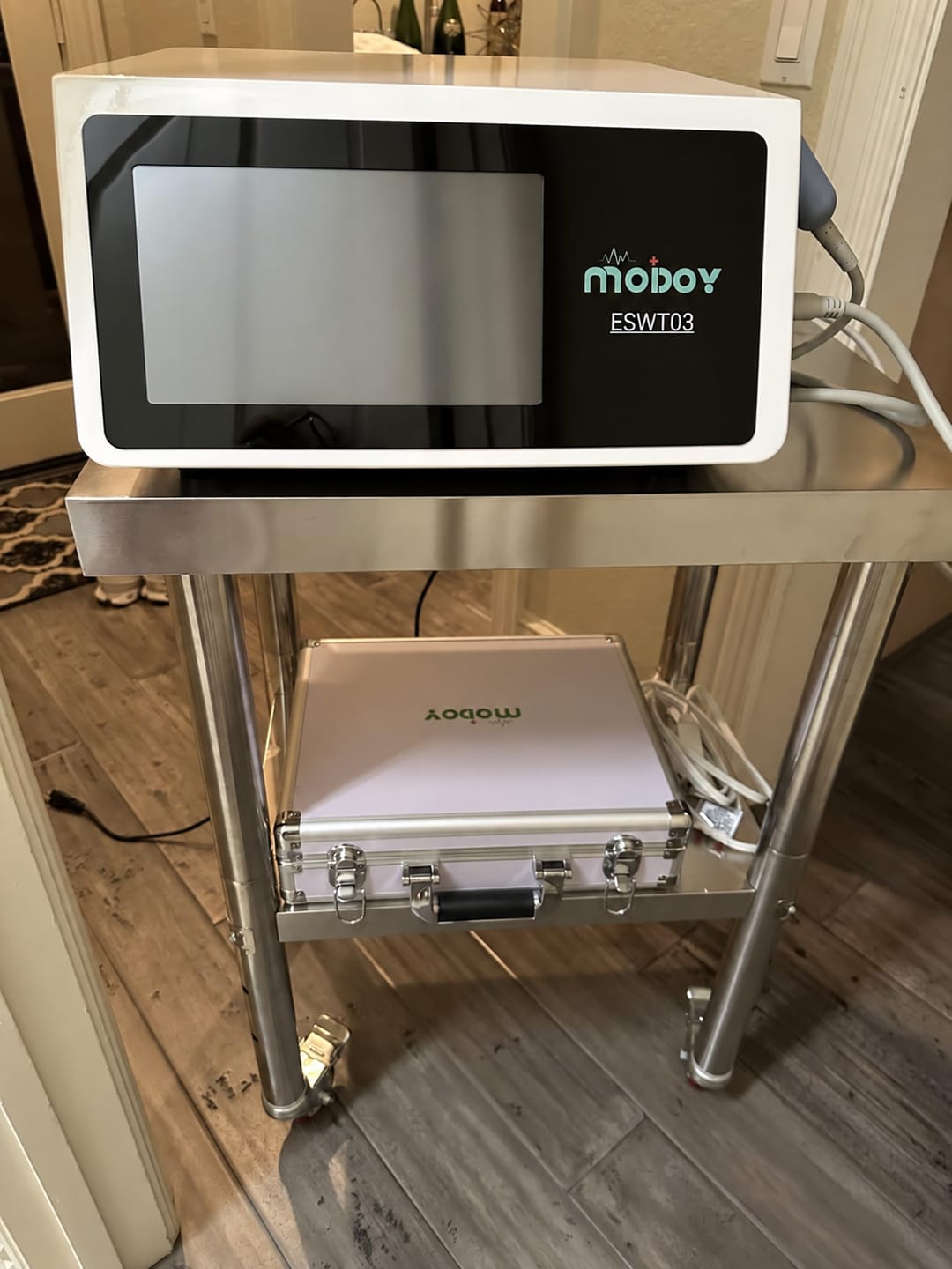 Customer photo review of LumyHealth Professional Shockwave Therapy Machine