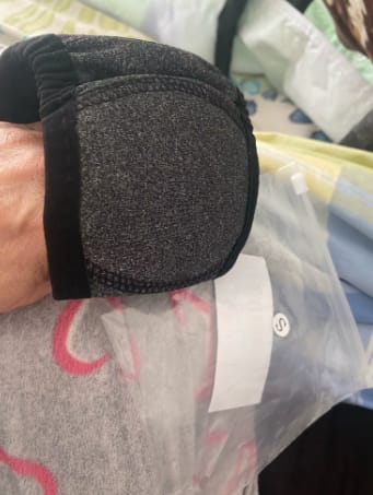 Customer photo review of Orejeras para Perros con Reducción de Ruido