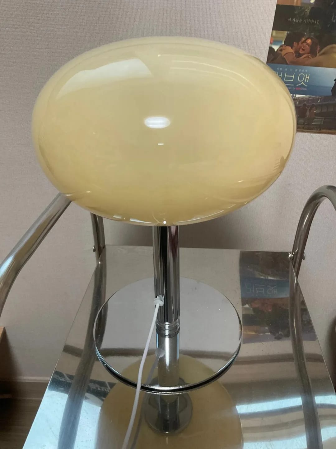 Customer photo review of Pink Glass Table Lamp for Bedside, Iron Base, 22 × 29 cm