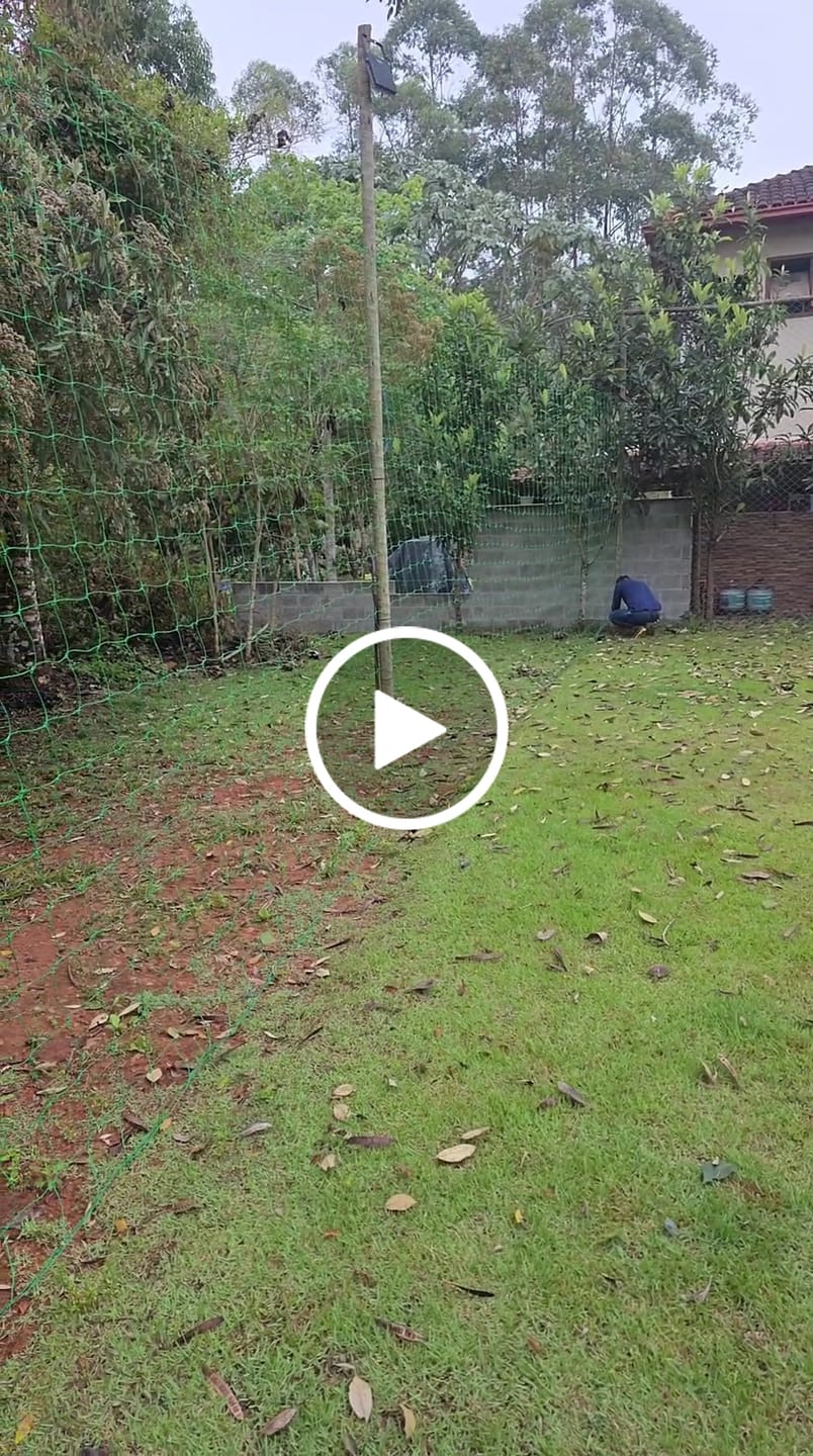 Customer video review of Rede de Proteção Esportiva para Campo de Futebol e Society - Cobertura - Nylon