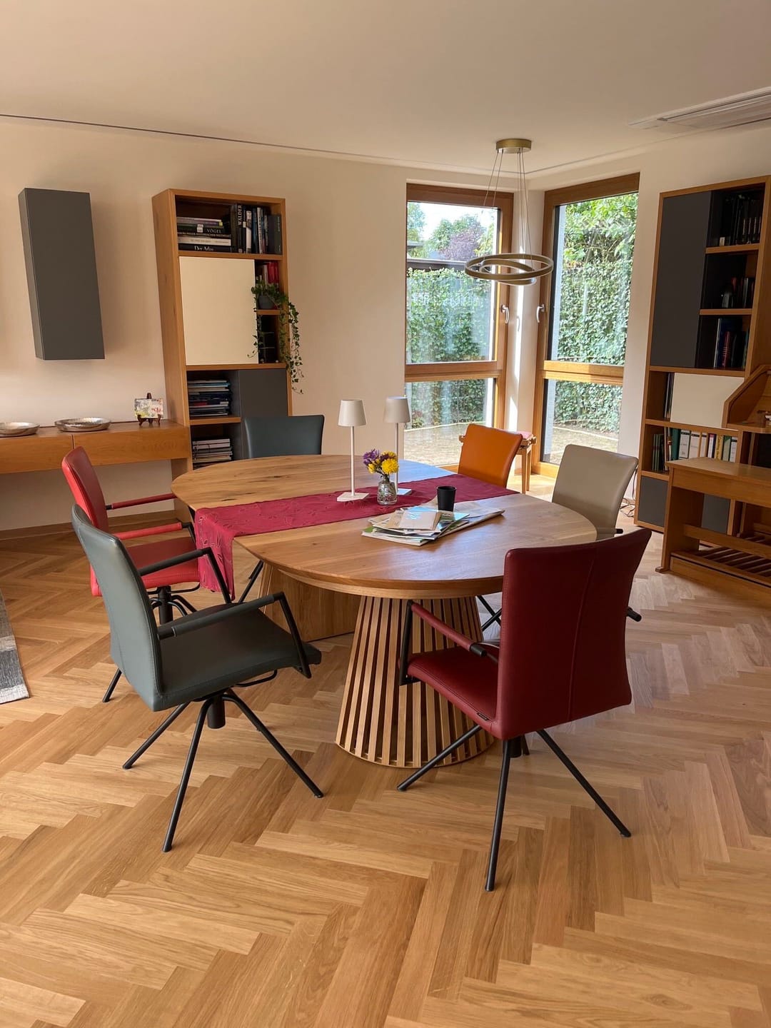 Customer photo review of Vivien Extendable Round Oak Dining Table