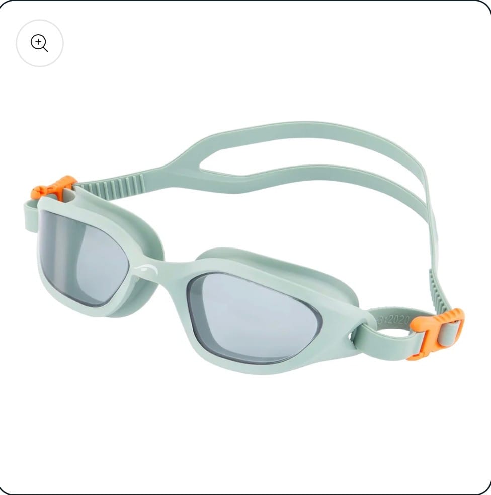 Customer photo review of NanoClear™ Flex Swim Goggles Smoke - (Green)