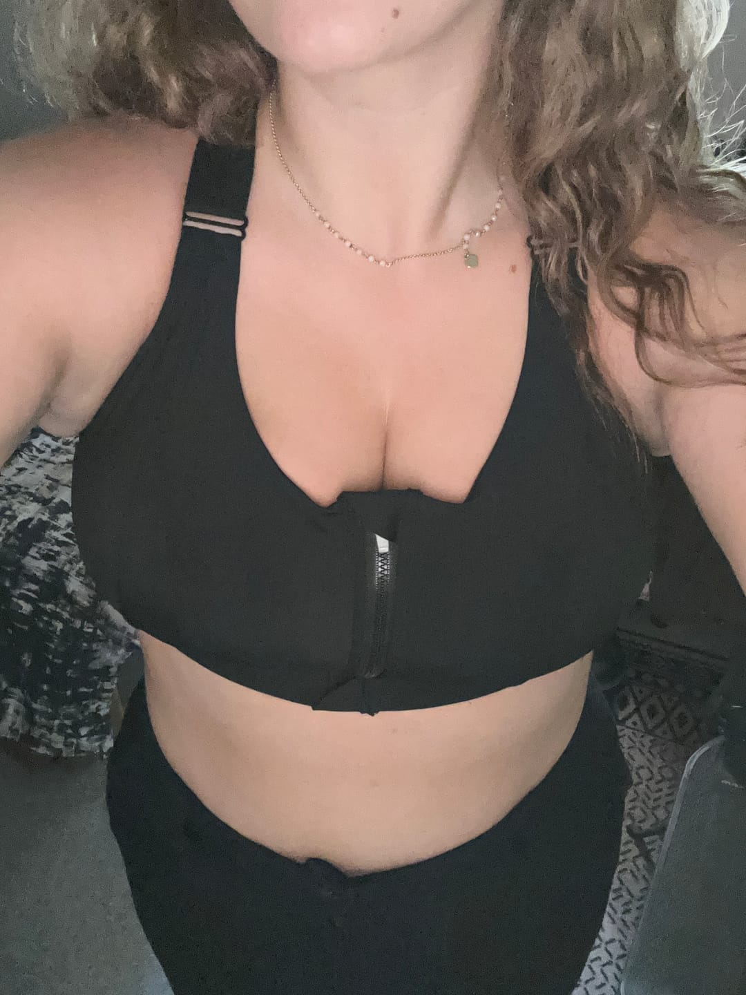 Customer photo review of BRASSIÈRE IMPACT HAUTE INTENSITÉ • FORTES POITRINES