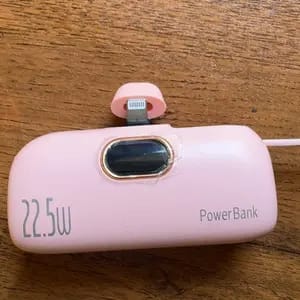 Customer photo review of Caricatore Portatile Compatto 5000mAh Ricarica Rapida 22.5W