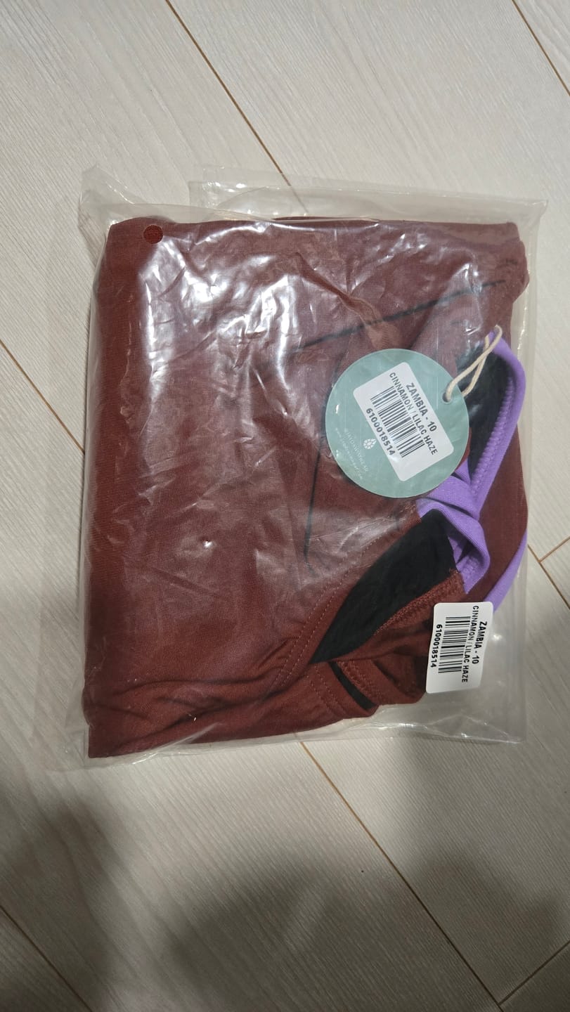 Customer photo review of ZAMBIA ONE PIECE - Cinnamon|Lilac Haze