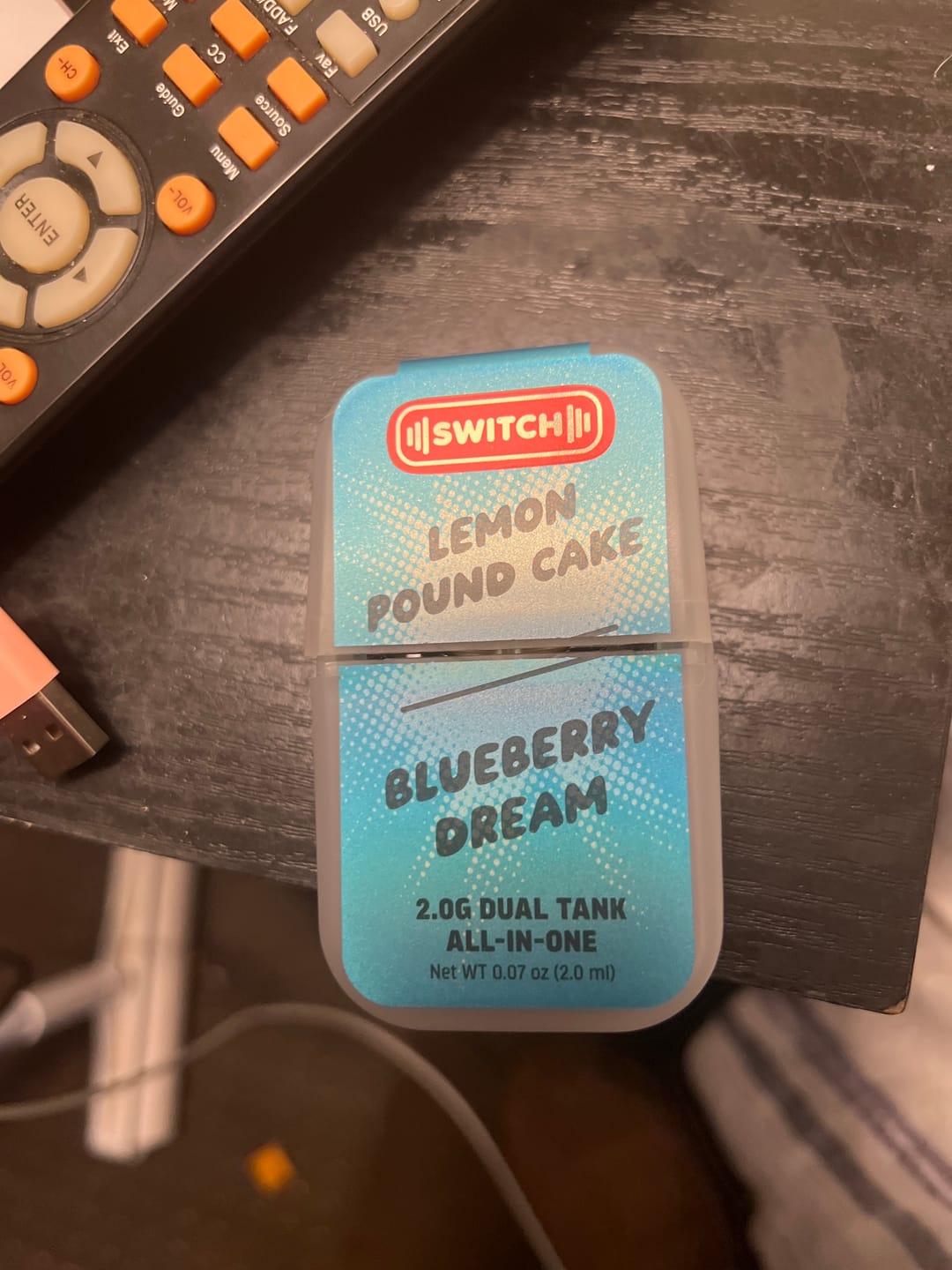Customer photo review of Switch - 2G Lemon Pound Cake/Blueberry Dream