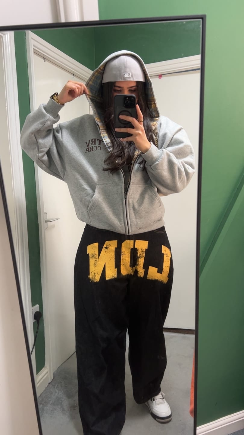Customer photo review of Reversible Flannel Zip-Hoodie Yellow