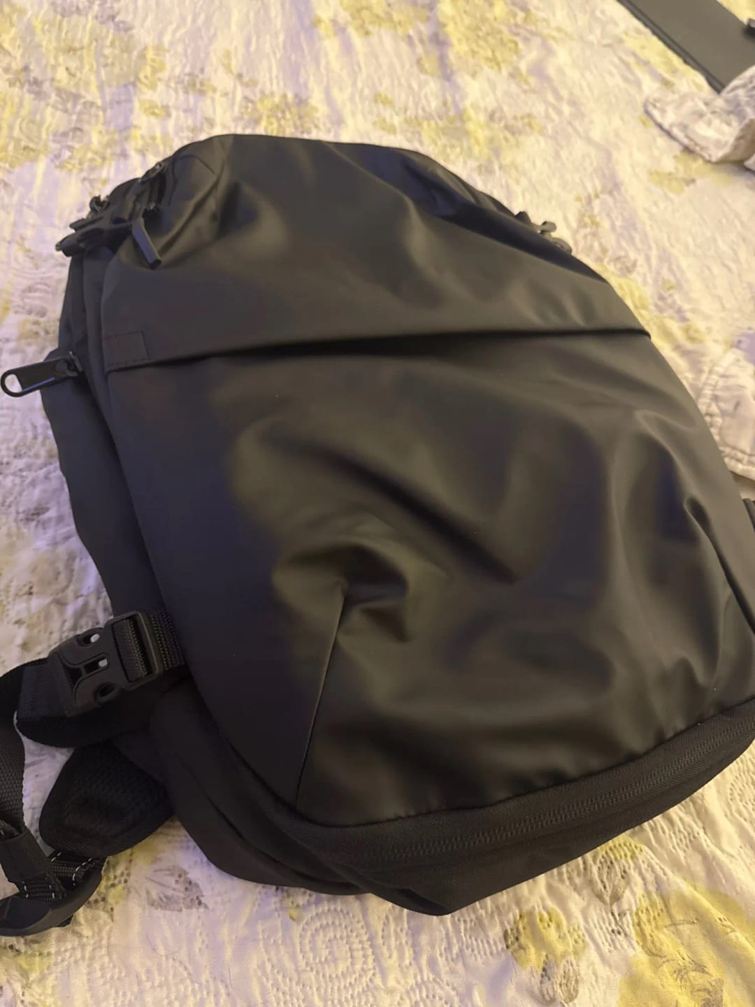 Customer photo review of Discoverer Vacuum Compression Travel Backpack 60L