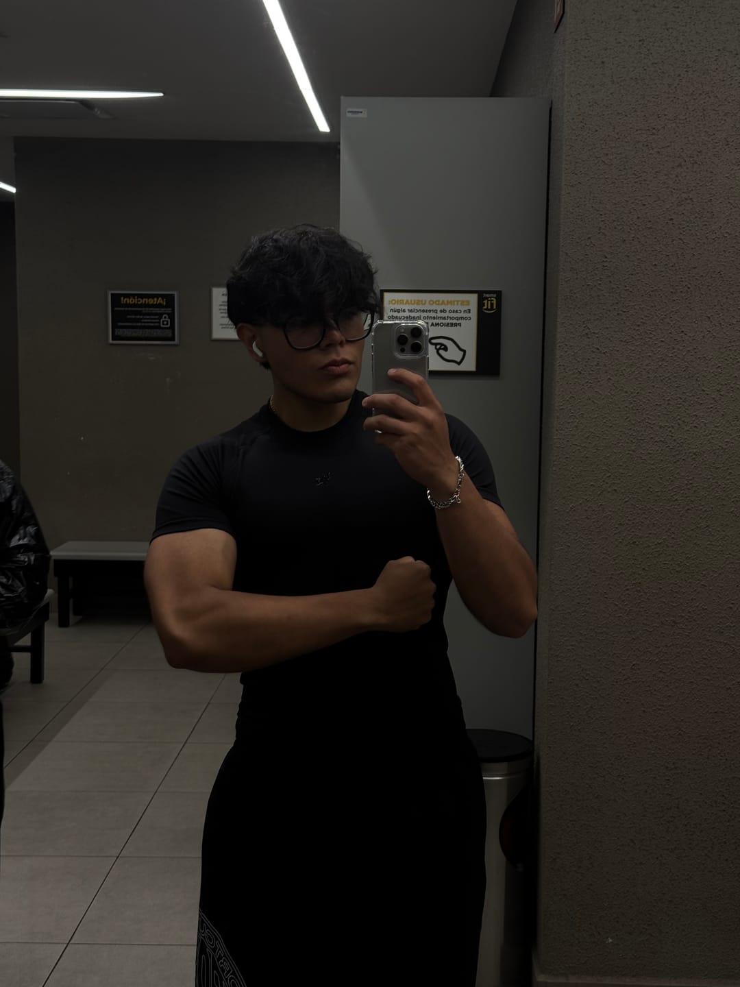 Customer photo review of FORME COMPRESSION TEE-4339 (BLACK)