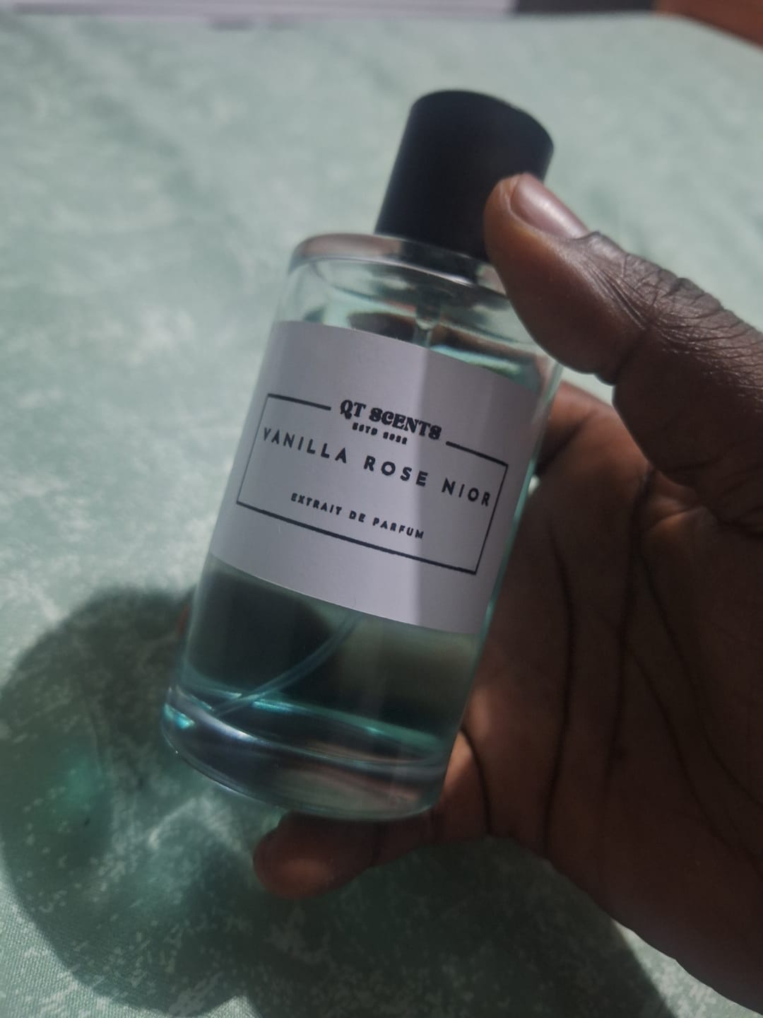 Customer photo review of Vanilla rose nior  unisex