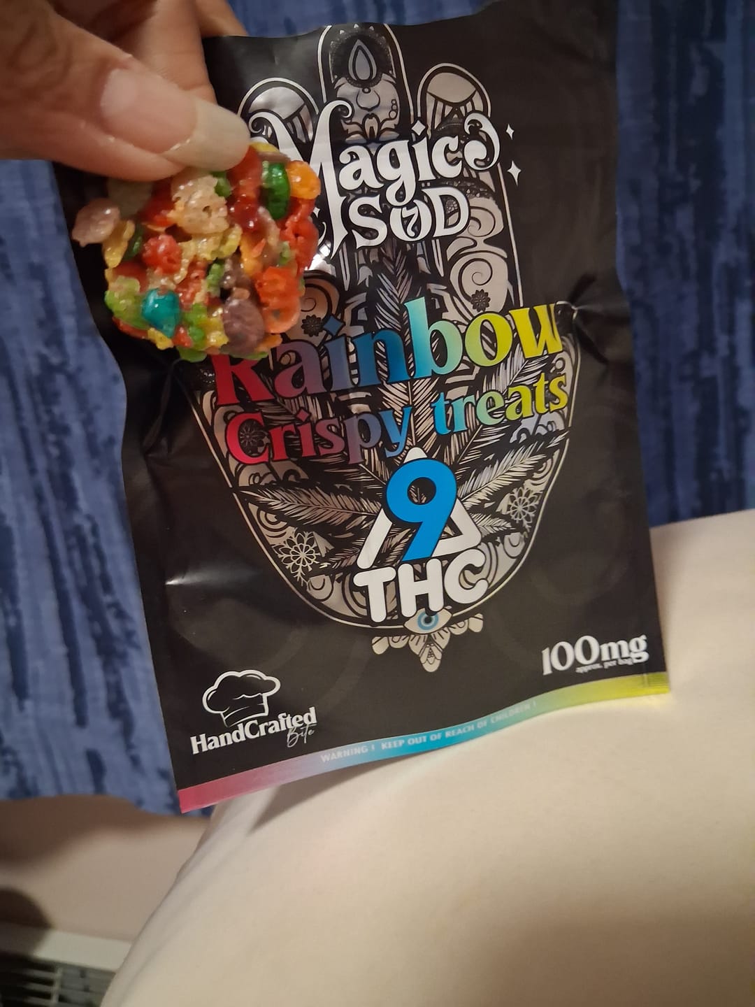 Customer photo review of MAGICSOD Rainbow Crispy Treats Delta 9 THC 100mg
