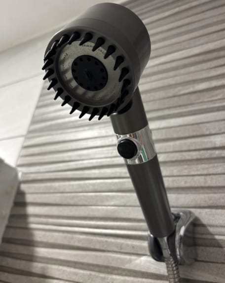 Customer photo review of Flujo Puro™: una ducha que se siente diferente