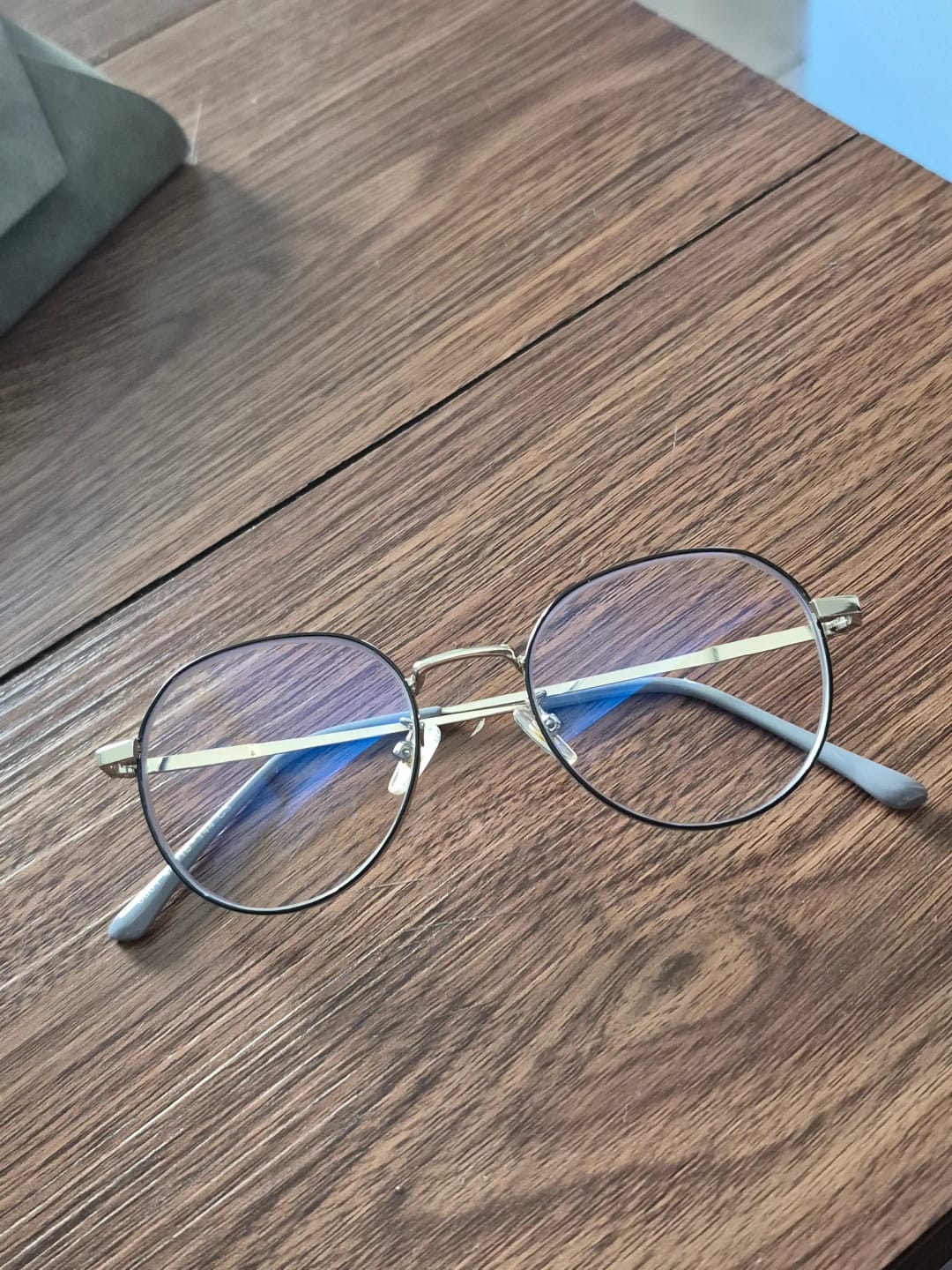 Customer photo review of Óculos de Grau Chelsea
