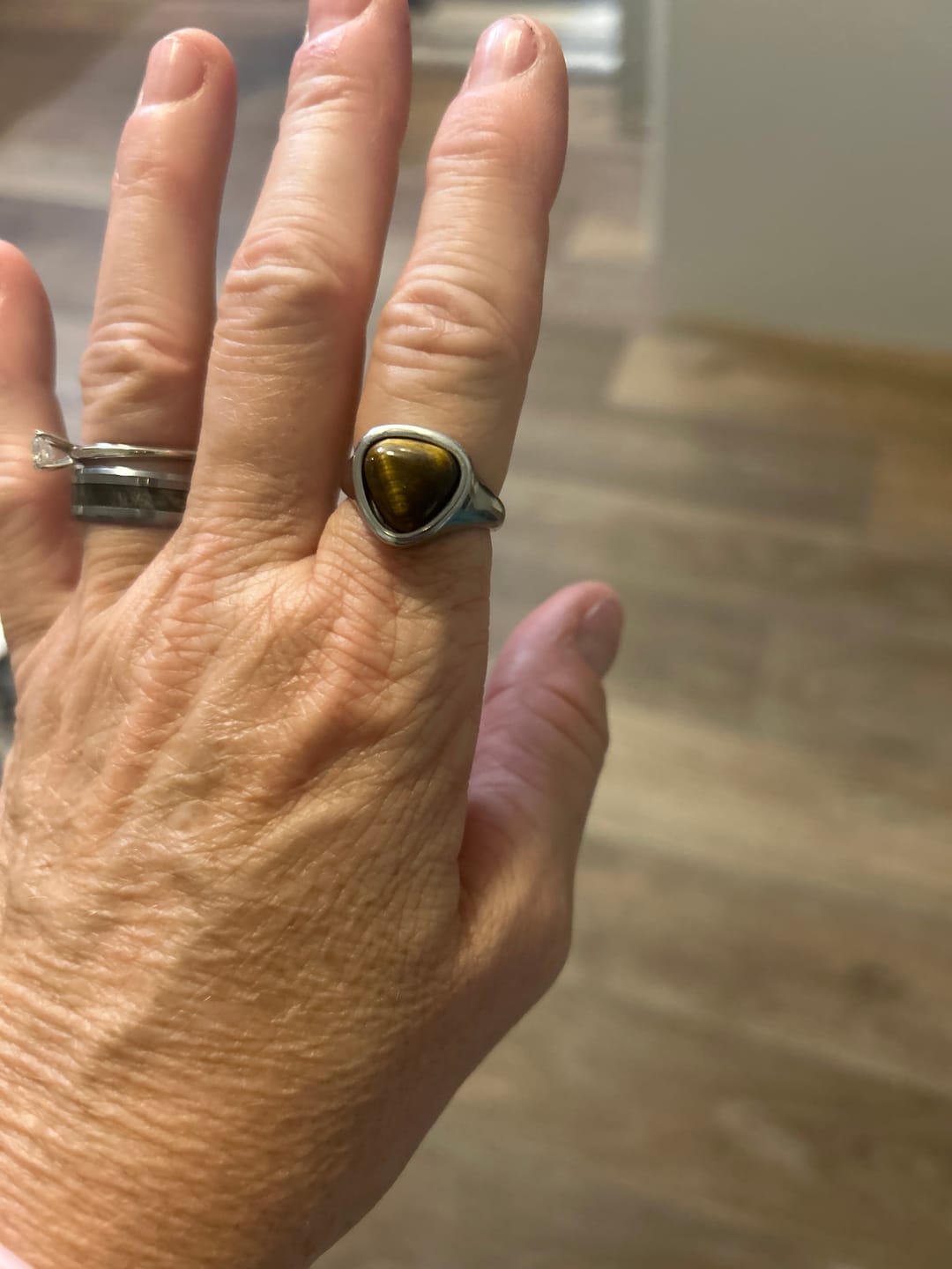 Customer photo review of Alaula Gemstone Bold Ring (Bundle)
