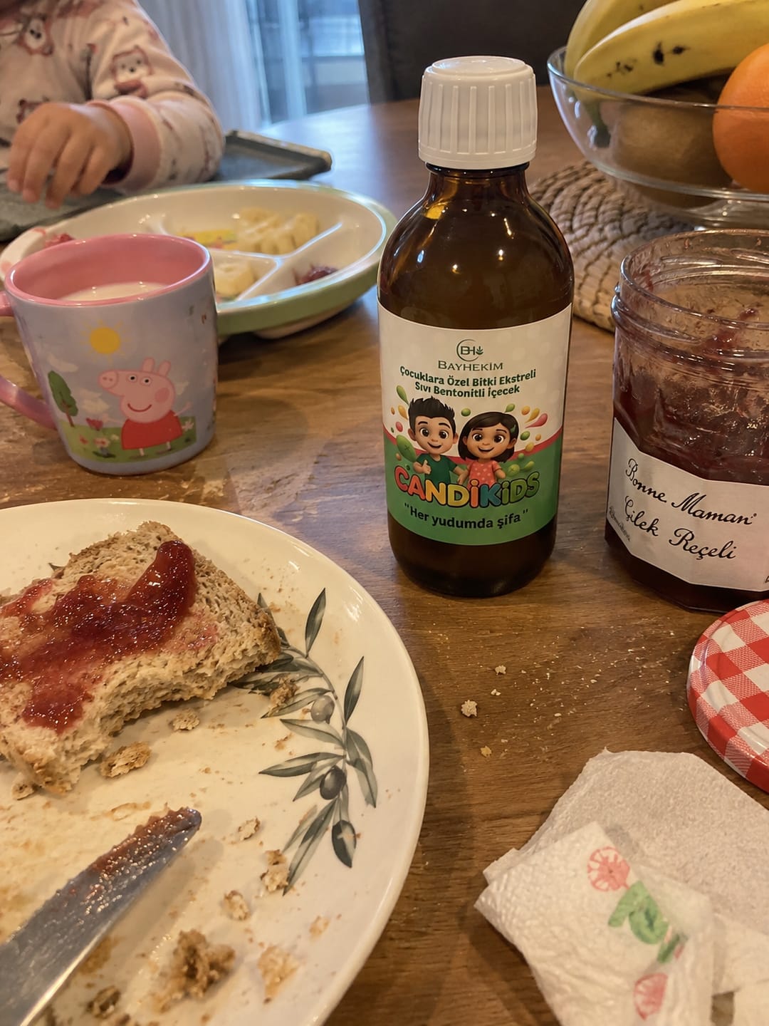 Customer photo review of BayHekim Candikids Çocuklara Özel Bitki Ekstreli Ve Sıvı Bentonitli İçecek 250 Ml.