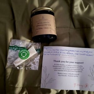 Customer photo review of Invigorate Coffee & Raw Honey Scrub