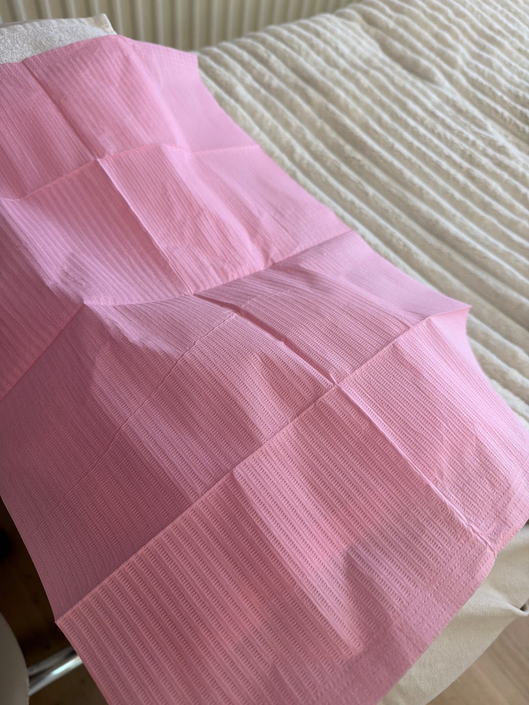 Customer photo review of 125PCS Disposable Pillow Sheets