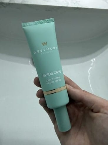 Customer photo review of Supreme Crème