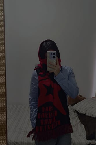 Customer photo review of BTS ARIRANG Bufanda
