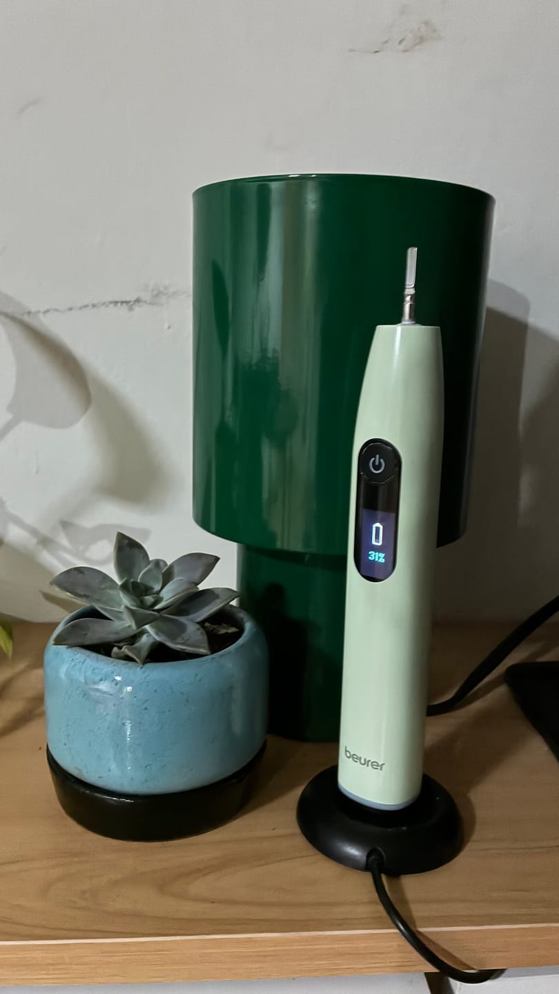 Customer photo review of Cepillo dental eléctrico sónico con 5 modos y 2 cabezales | Beurer
