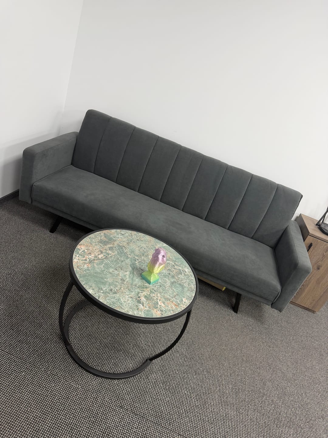 Customer photo review of Canapea extensibila ARMANDO, gri, stofa catifelata, 192x100x78 cm