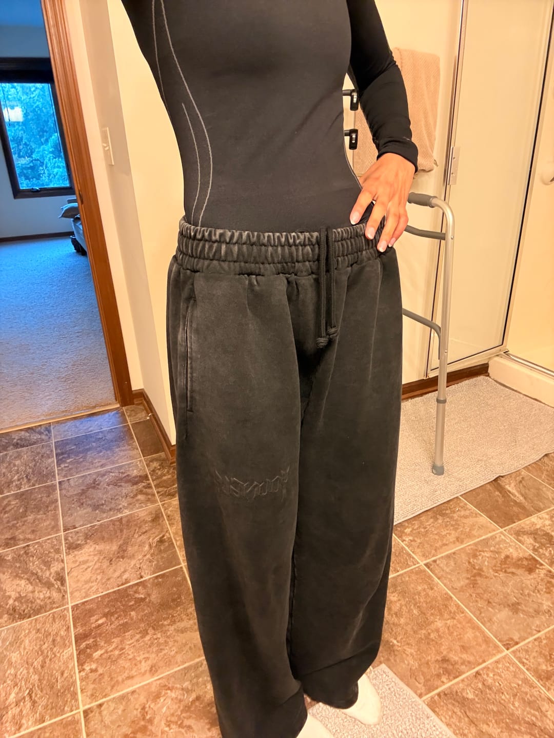 Customer photo review of 2041 - The Midnight Collection - Joggers