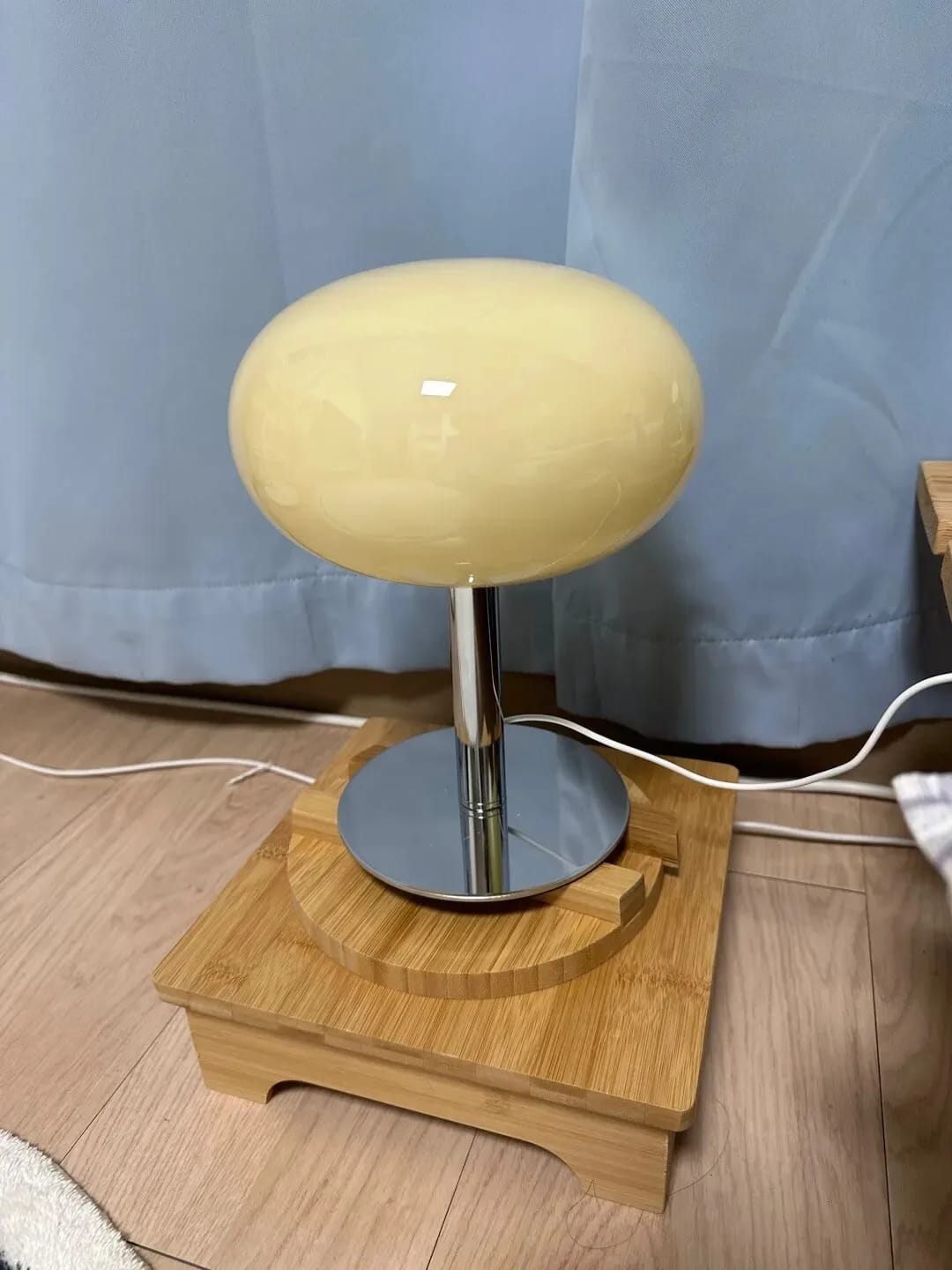 Customer photo review of Pink Glass Table Lamp for Bedside, Iron Base, 22 × 29 cm